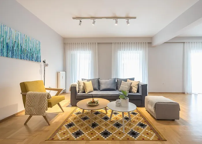 Luxury Athens Living 3Br With Balcony