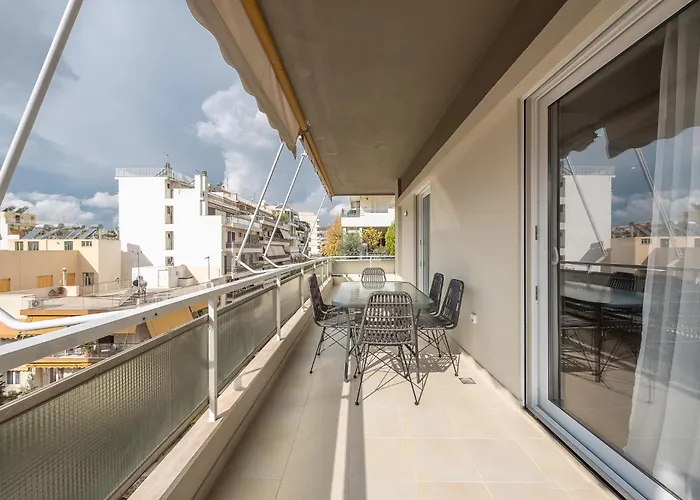 Luxury Athens Living 3Br With Balcony